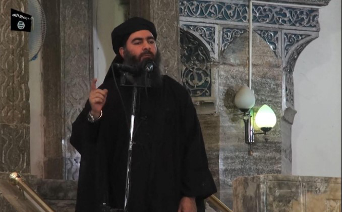 التنظيم الذي سقط يعود بالتهديد.. هل يستغل داعش التحولات السورية لإحياء مشروعه من جديد؟